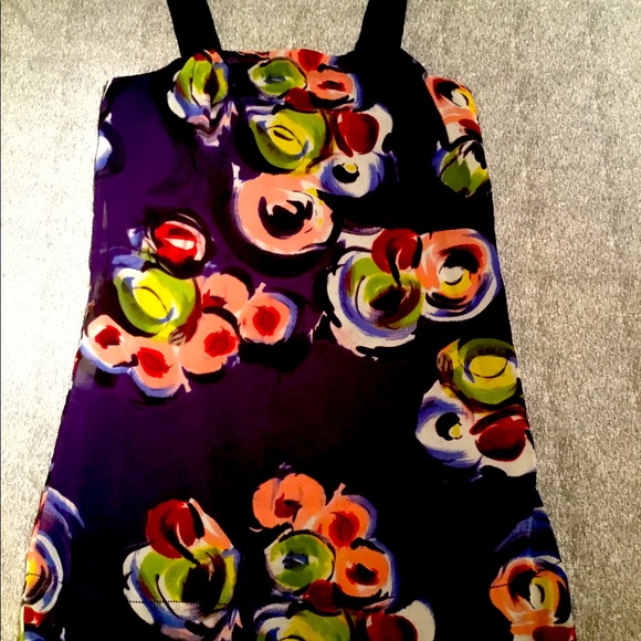 Vera Wang Dresses & Skirts - Simply Vera Dress, Size Medium only $38 🔥🔥